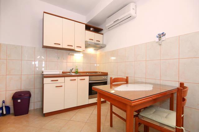 Villa Rosanda Apartments Trogir Ngoại thất bức ảnh