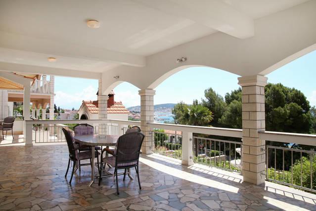 Villa Rosanda Apartments Trogir Ngoại thất bức ảnh